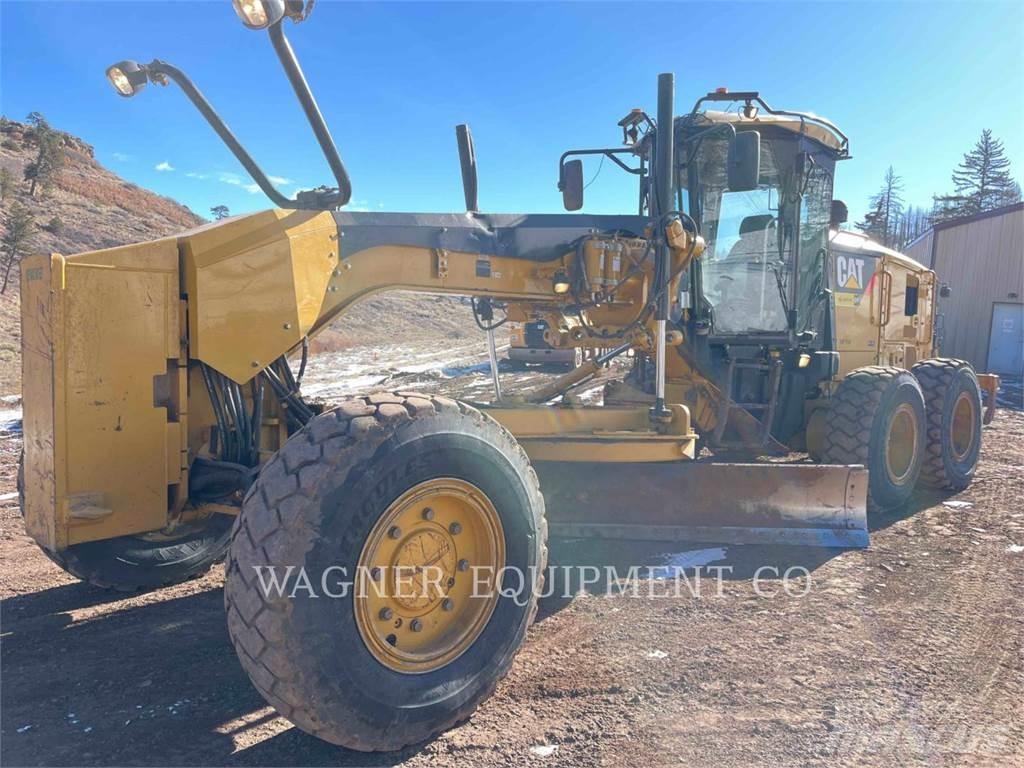 CAT 140M2 AWD Niveleuse