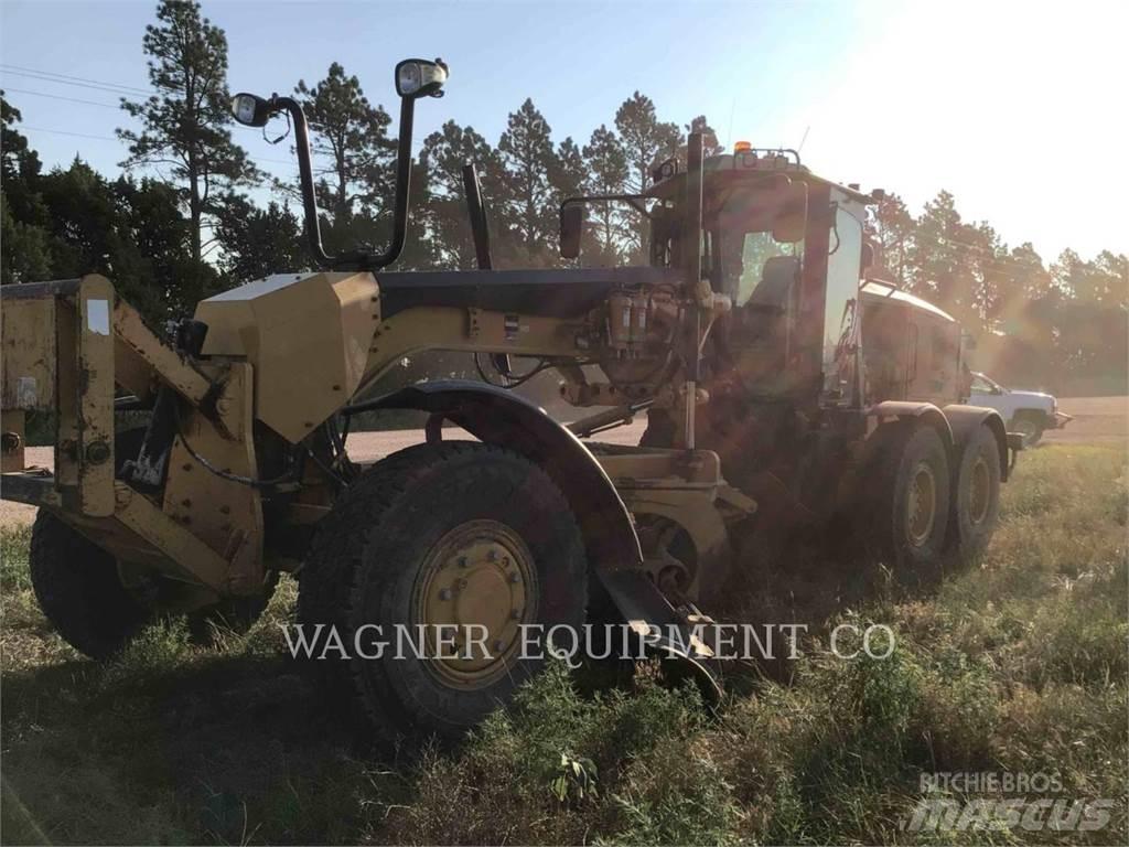 CAT 140M2 AWD Niveleuse