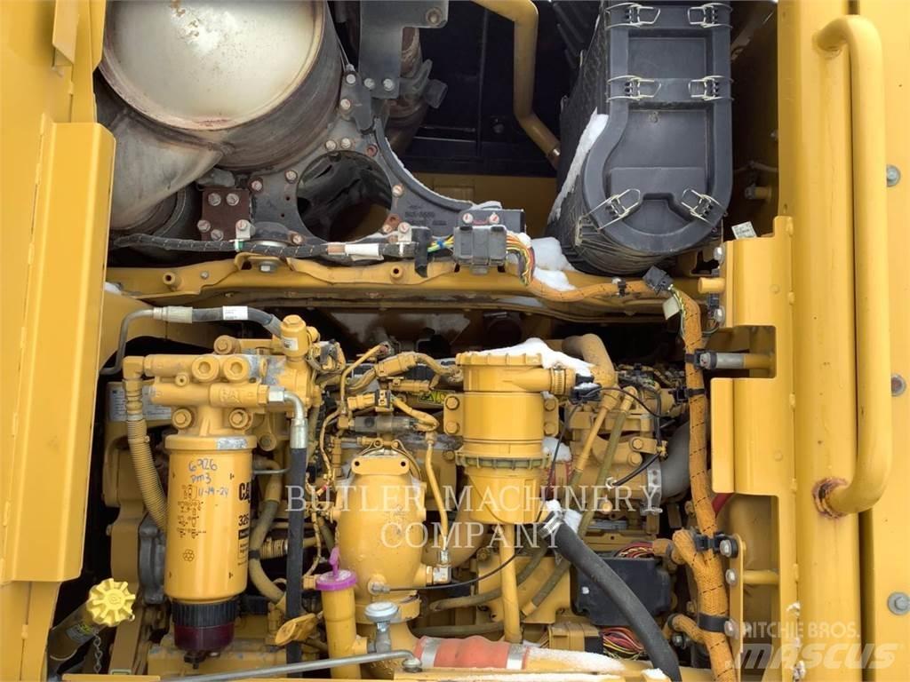 CAT 140M2AWD Niveleuse