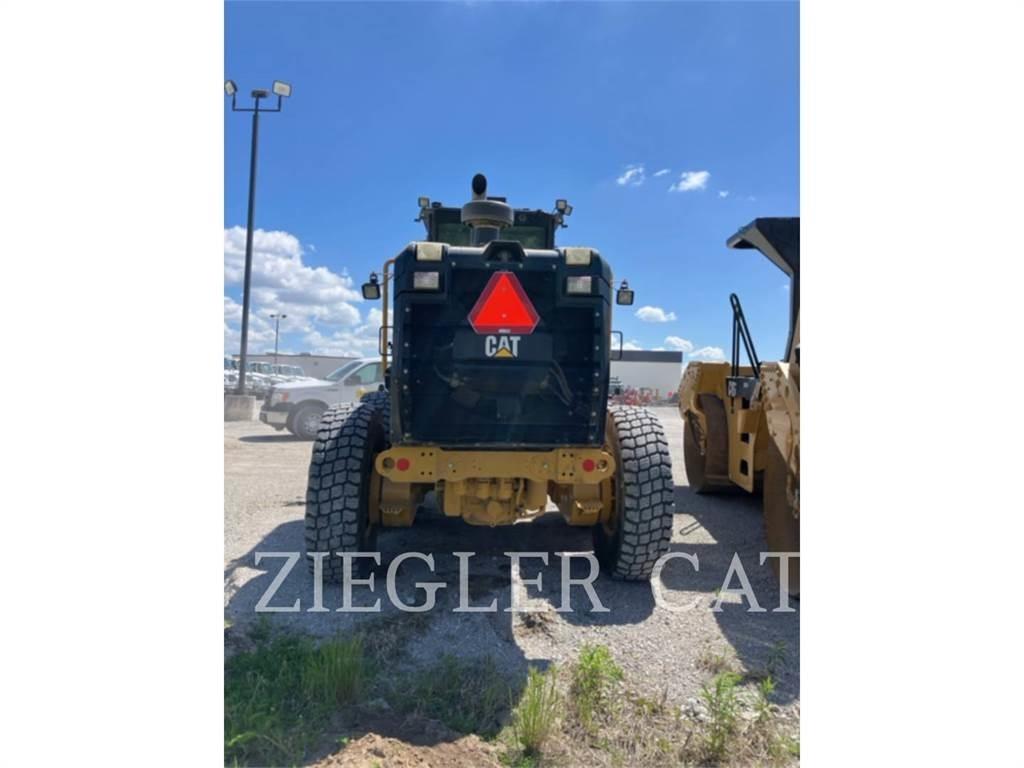 CAT 140M2AWD Niveleuse