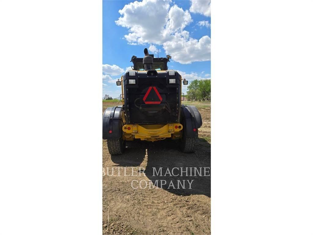 CAT 140M2AWD Niveleuse