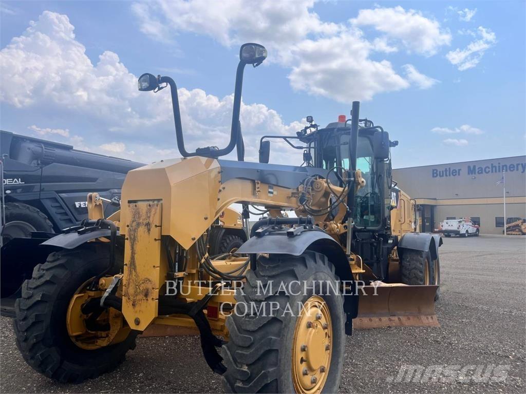 CAT 140M2AWD Niveleuse