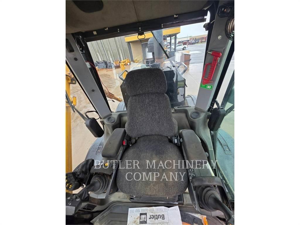 CAT 140M2VHP PLUS Niveleuse