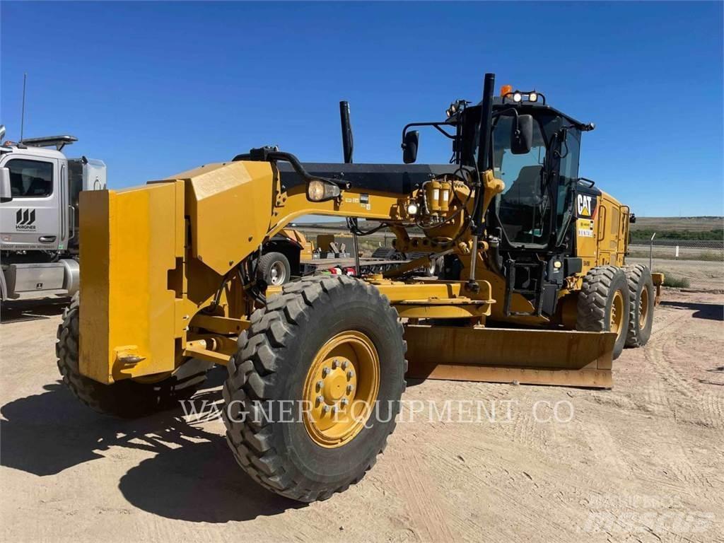 CAT 140M3 Niveleuse