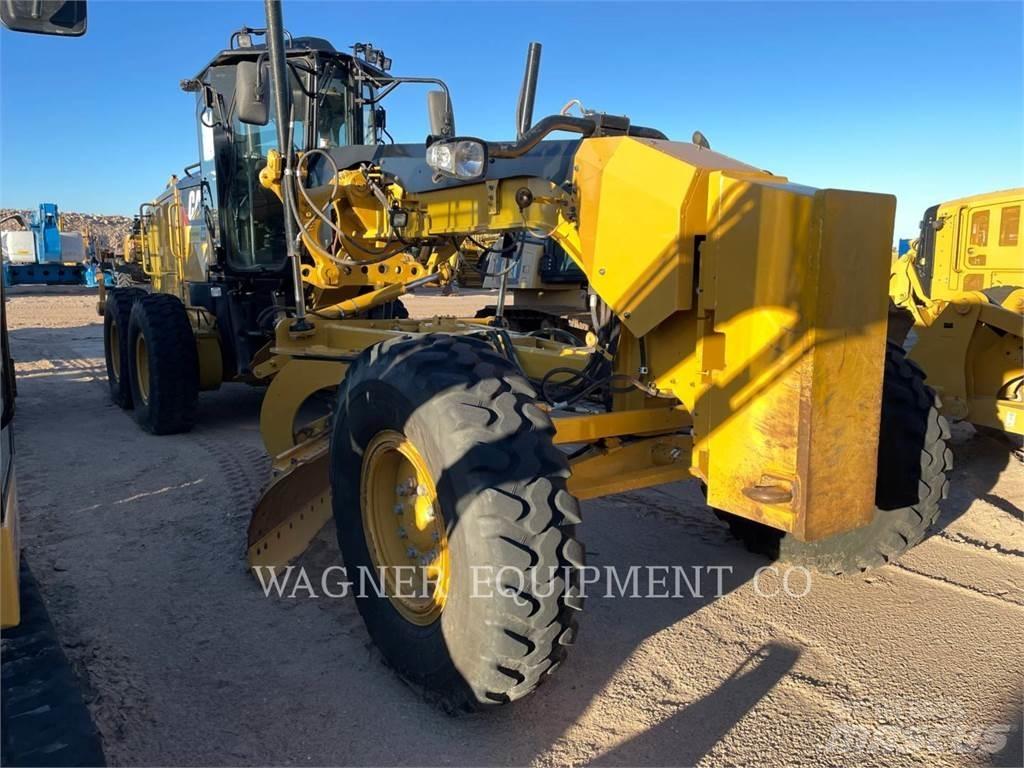 CAT 140M3 Niveleuse