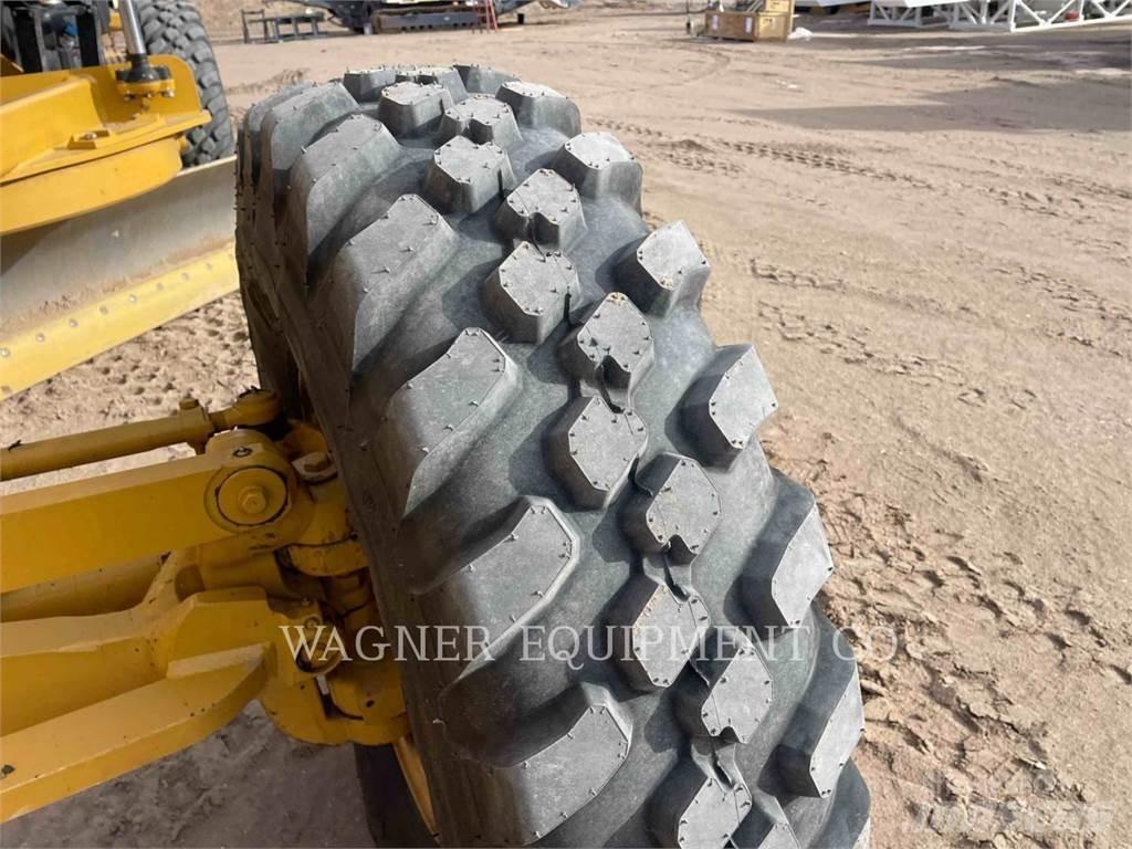 CAT 140M3 Niveleuse