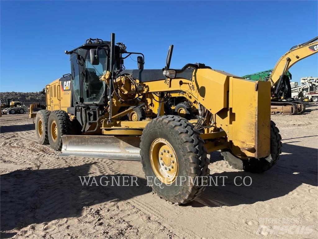 CAT 140M3 Niveleuse