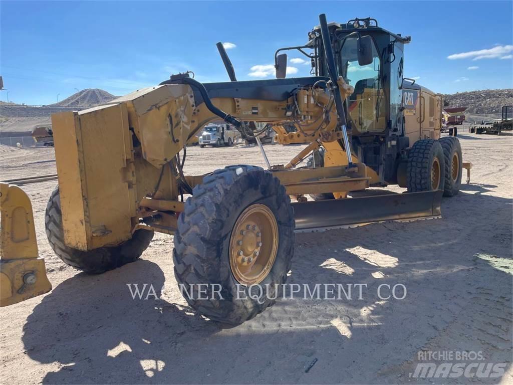 CAT 140M3 Niveleuse
