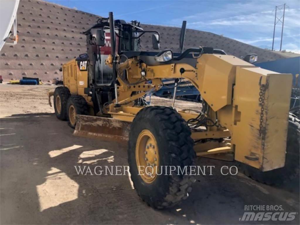 CAT 140M3 Niveleuse