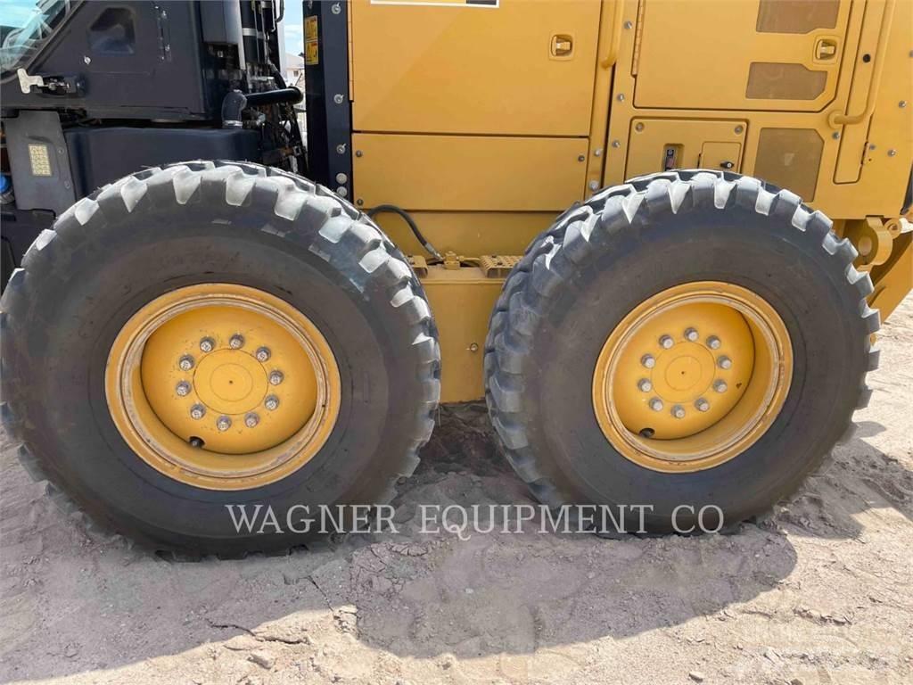 CAT 140M3 Niveleuse