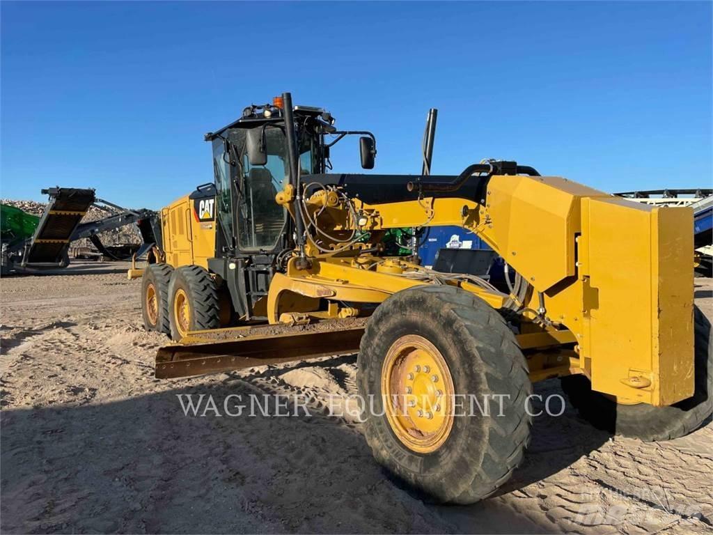 CAT 140M3 Niveleuse