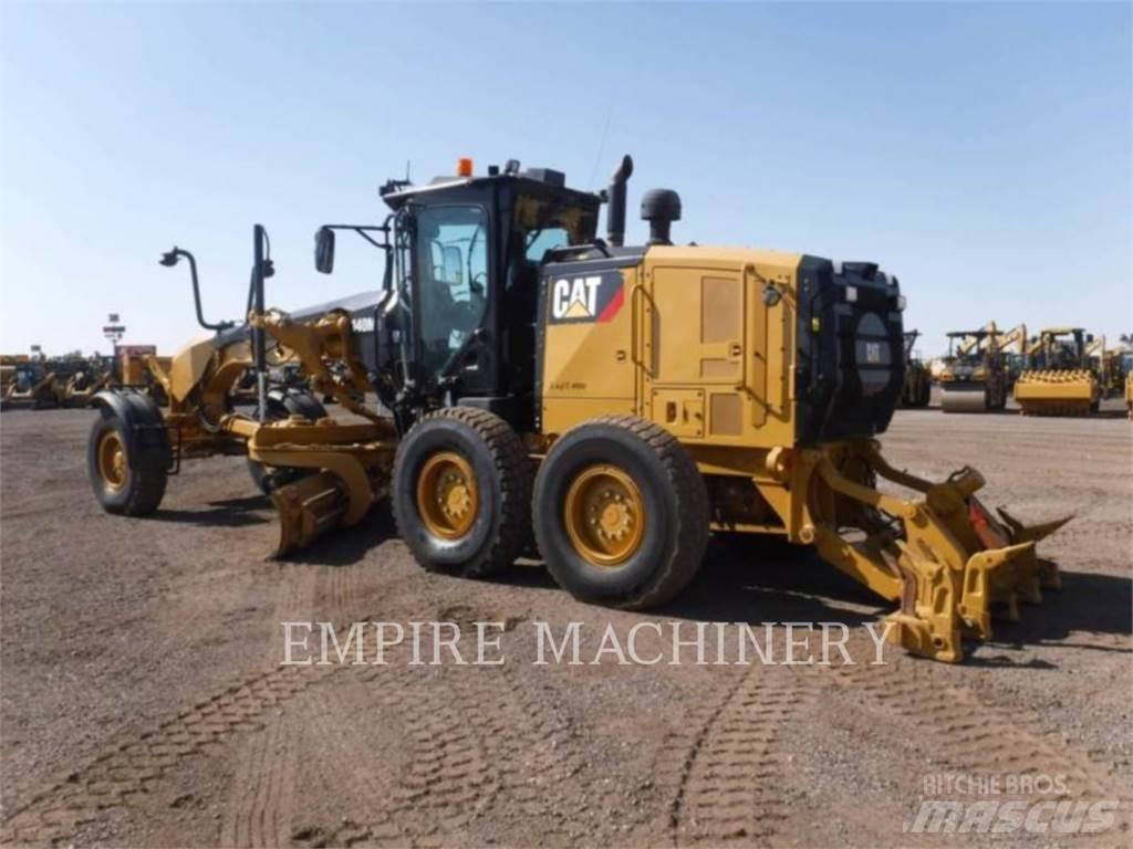CAT 140M3 Niveleuse