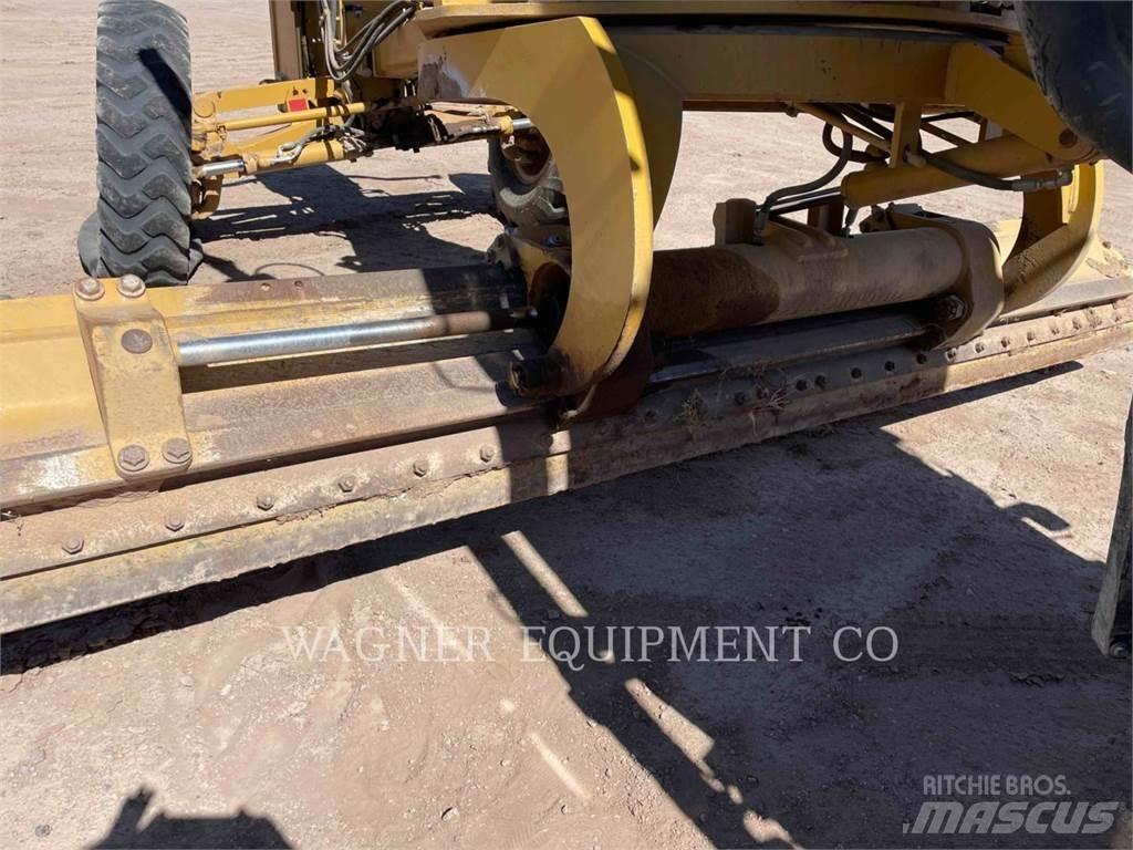 CAT 140M3 Niveleuse