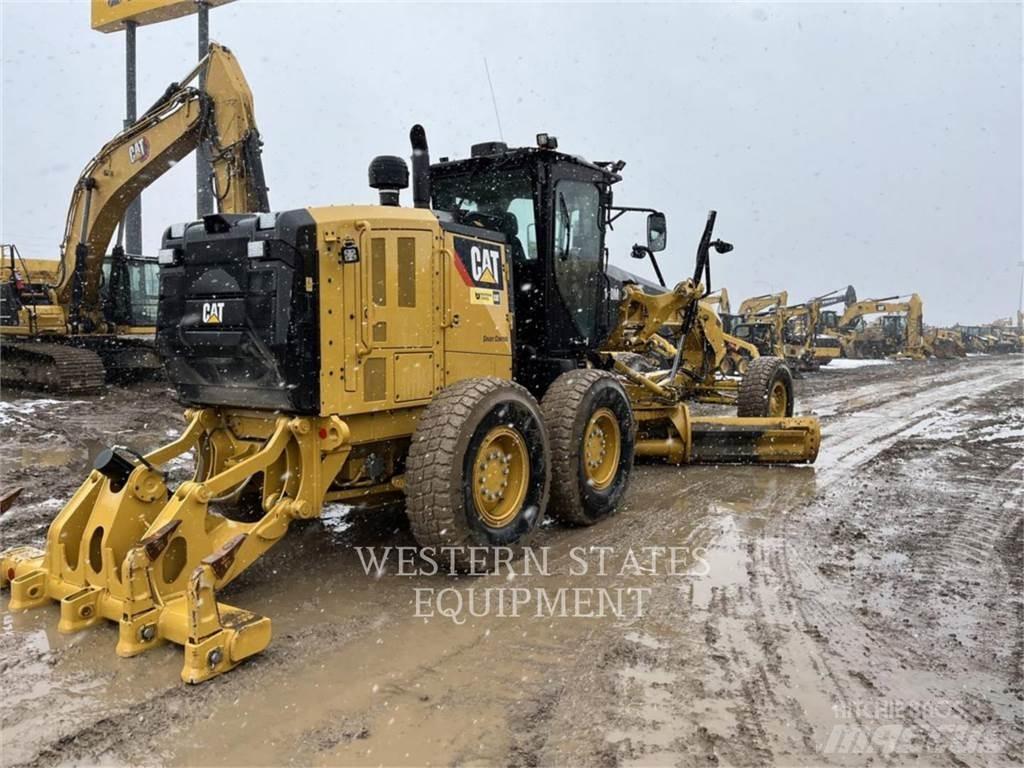 CAT 140M3 Niveleuse