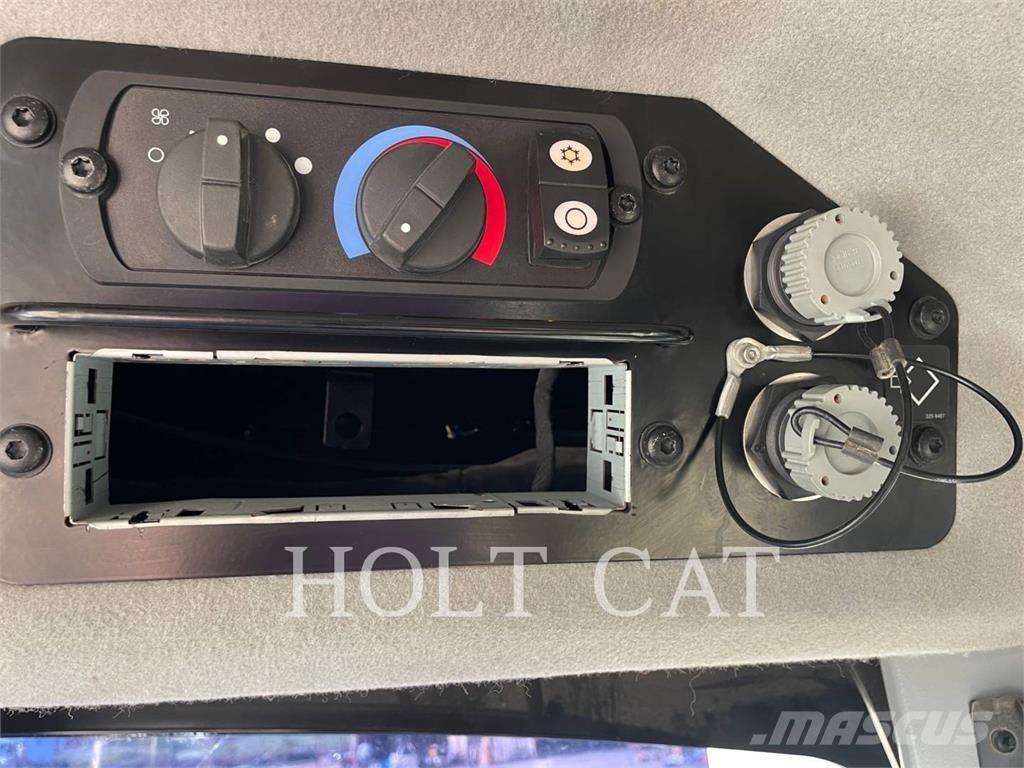CAT 140M3 Niveleuse