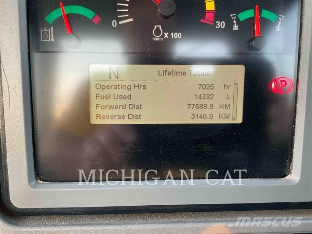 CAT 140M3 AWD Niveleuse