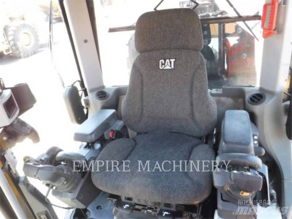 CAT 140M3 AWD Niveleuse