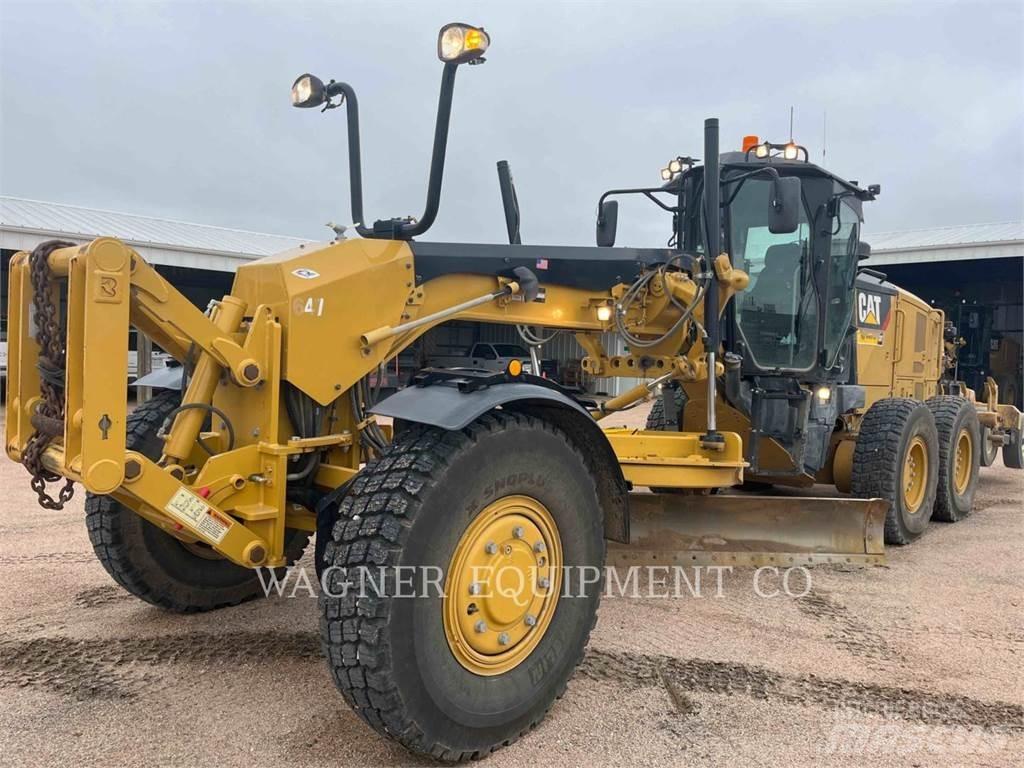 CAT 140M3 AWD Niveleuse