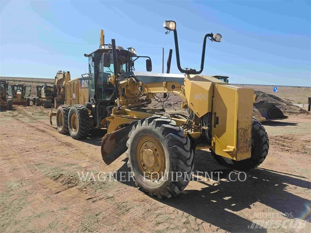 CAT 140M3 AWD Niveleuse