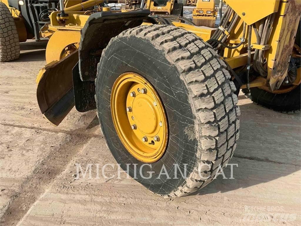 CAT 140M3 AWD Niveleuse