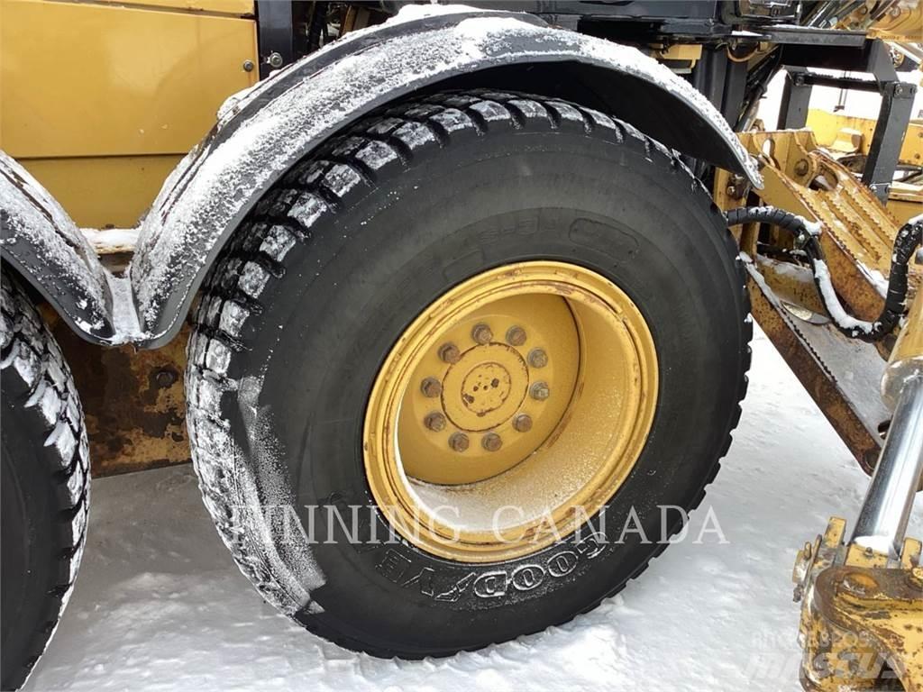CAT 140M3 AWD Niveleuse