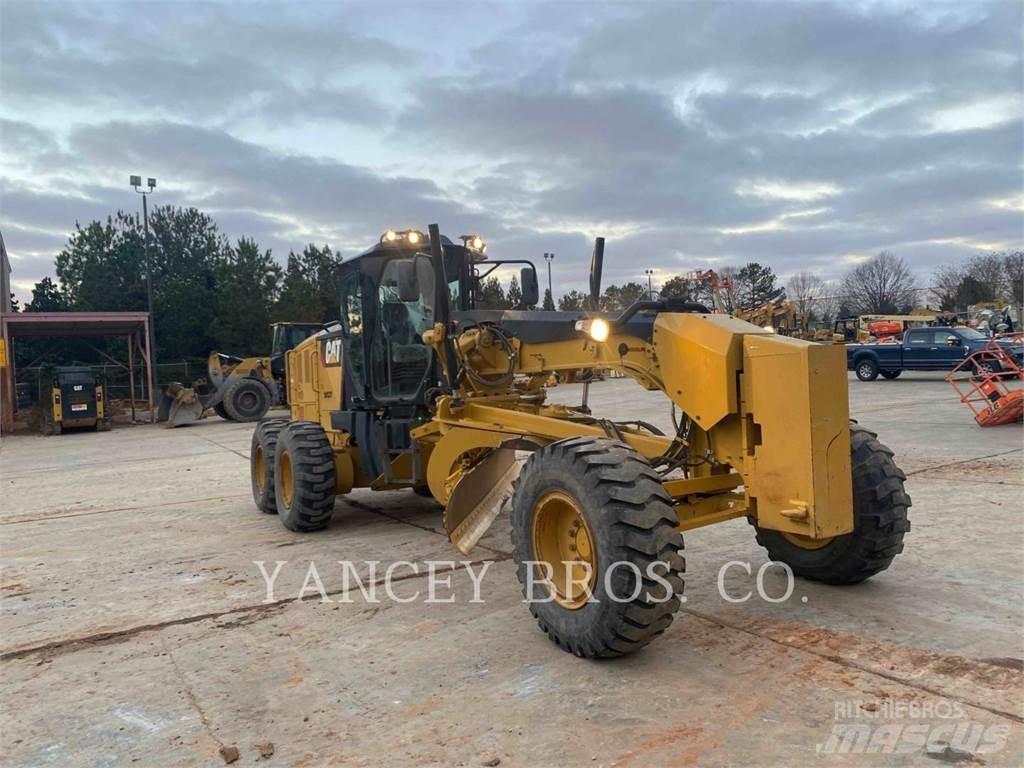 CAT 140M3 JOY Niveleuse