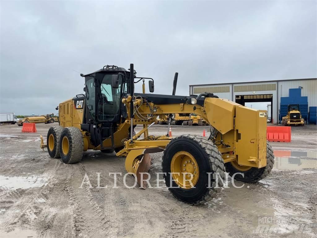 CAT 140M3 R Niveleuse