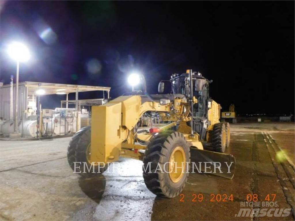 CAT 140M3 TE Niveleuse