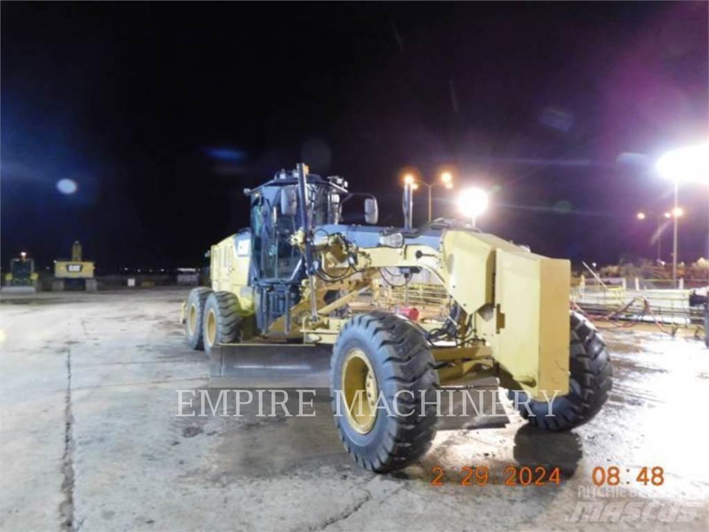 CAT 140M3 TE Niveleuse