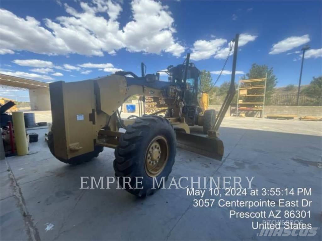 CAT 140M3 TR Niveleuse