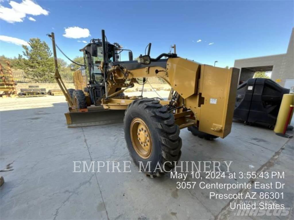 CAT 140M3 TR Niveleuse