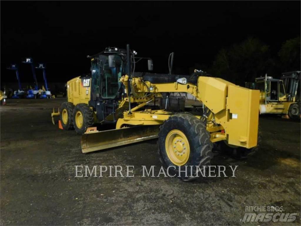 CAT 140M3 TR Niveleuse