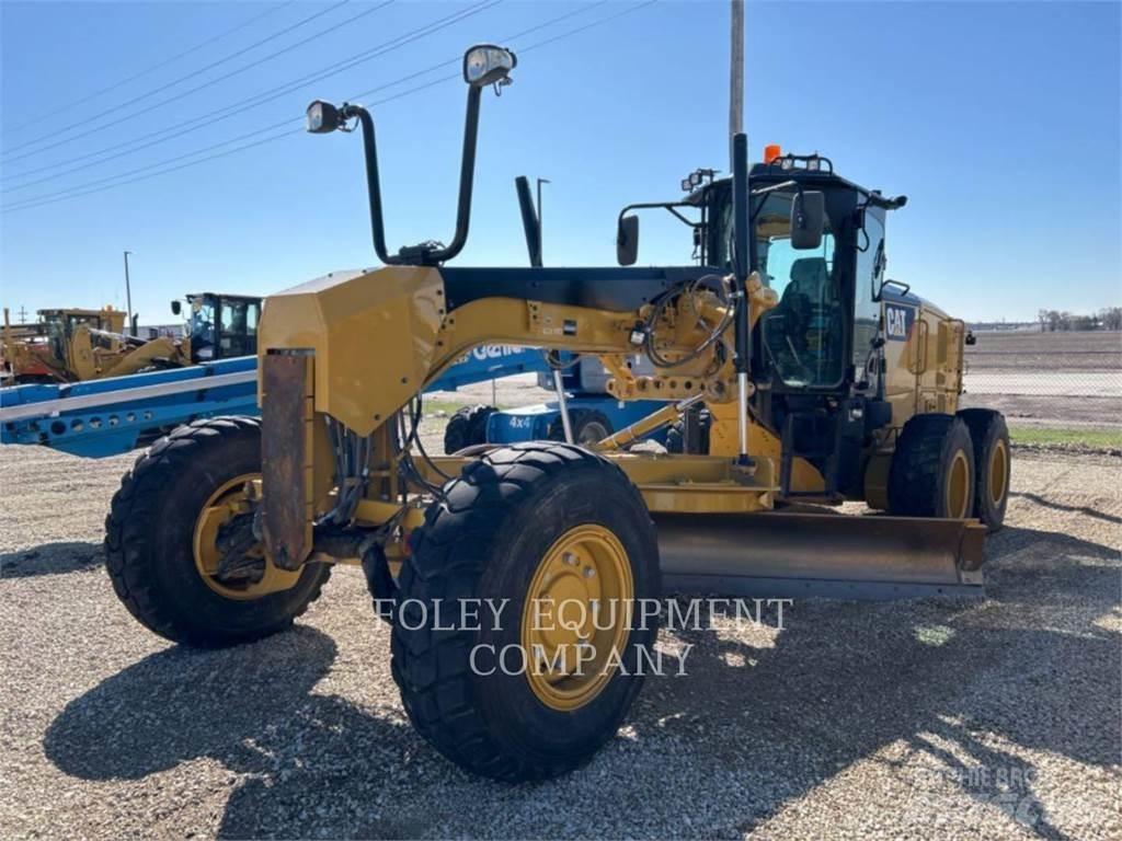 CAT 140M3AW Niveleuse
