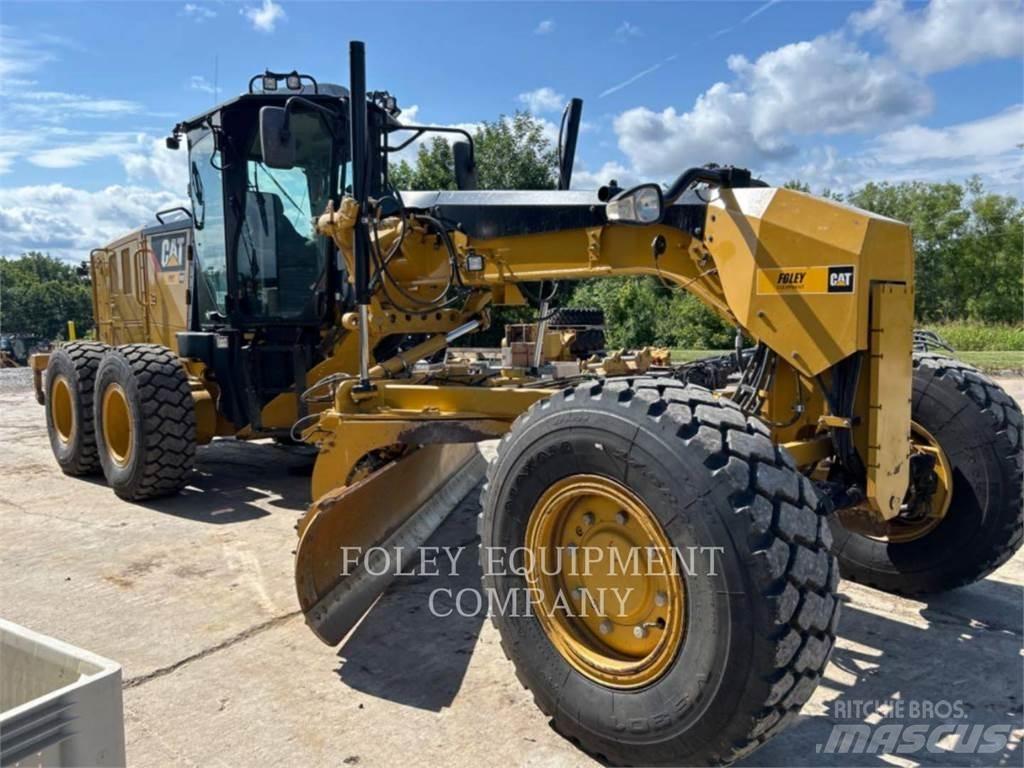 CAT 140M3AWA Niveleuse