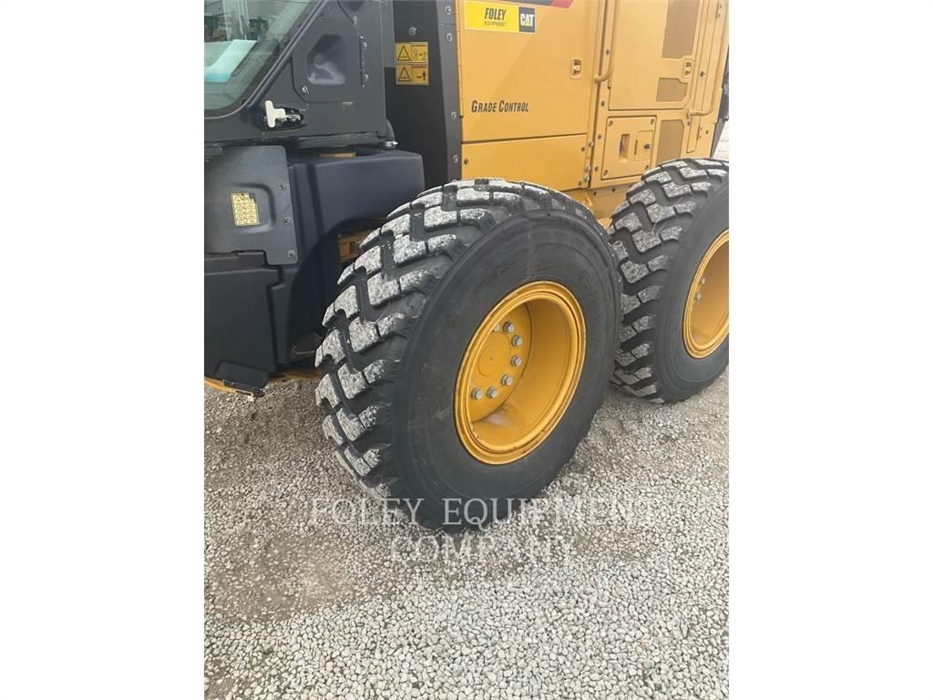 CAT 140M3AWX Niveleuse