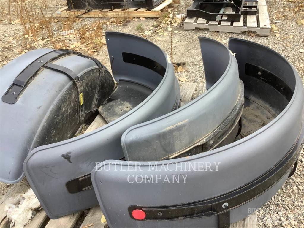 CAT 140M3REARFENDER Construction - Autres