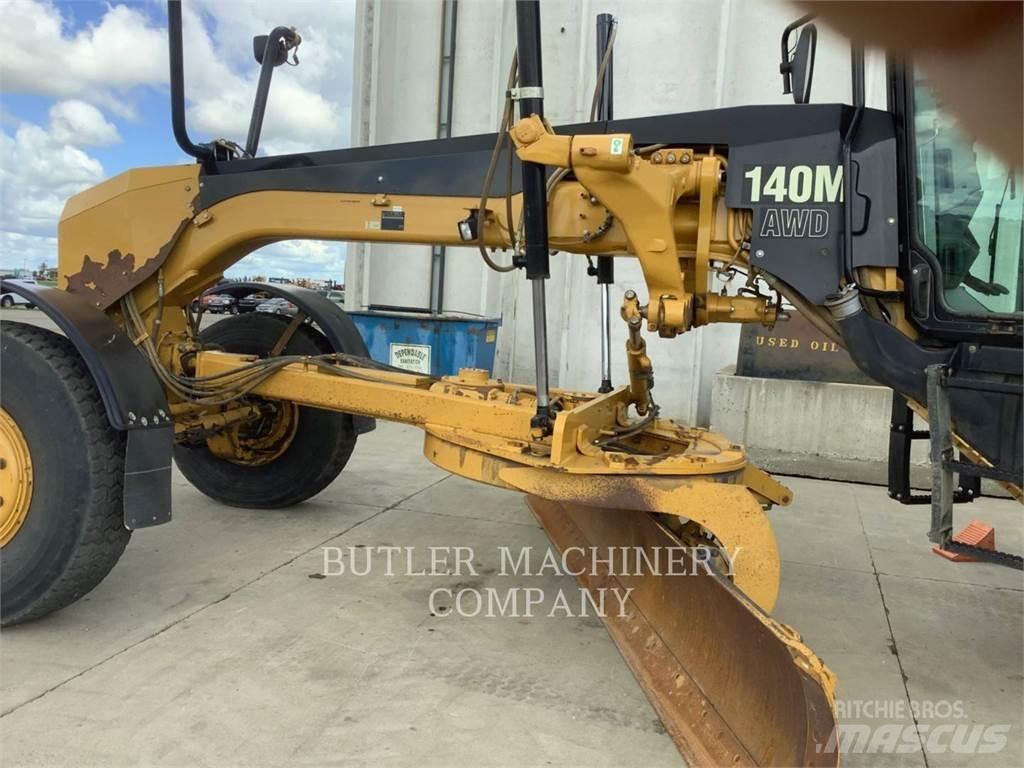 CAT 140MAWD Niveleuse