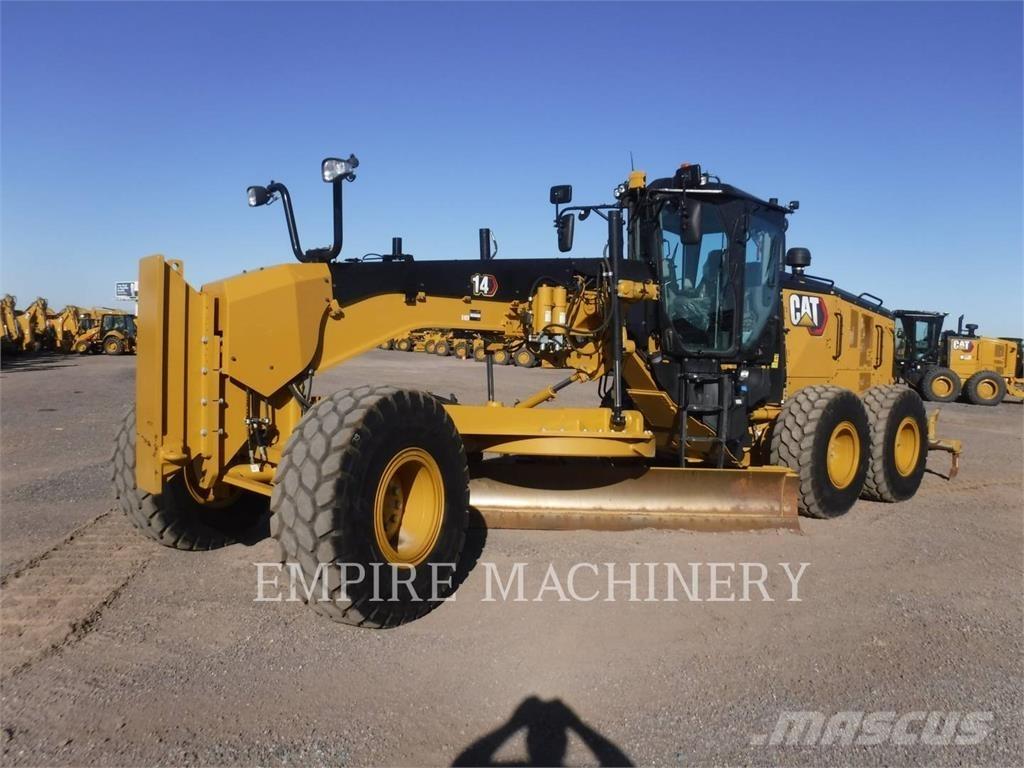 CAT 1415 Niveleuse