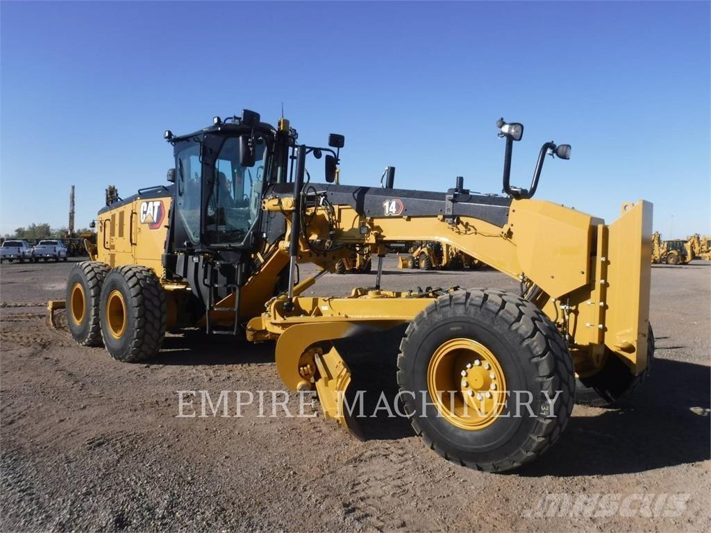 CAT 1415 Niveleuse