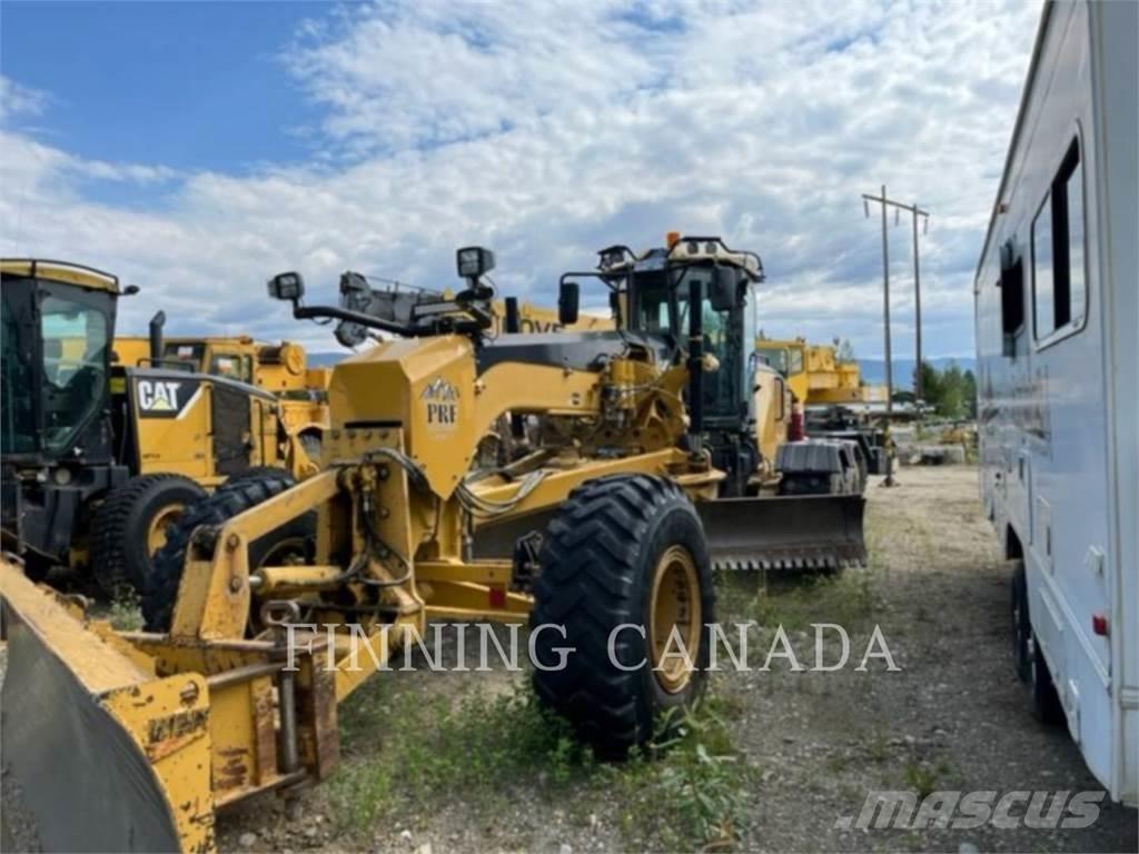 CAT 14M Niveleuse