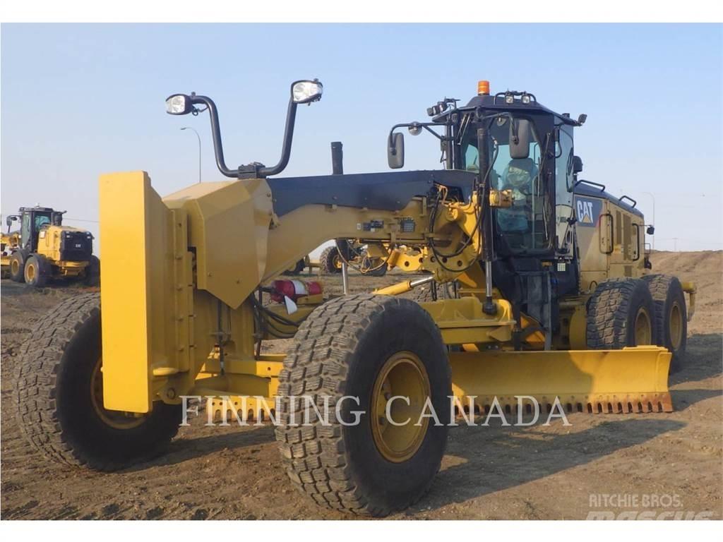 CAT 14M3 Niveleuse