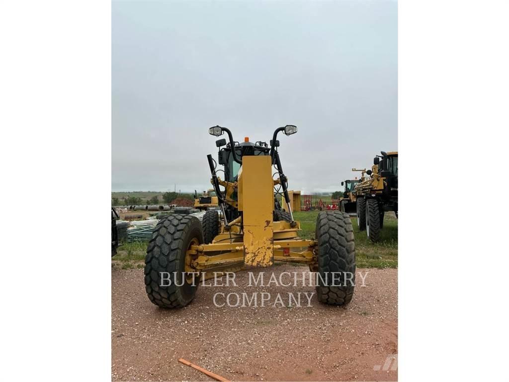 CAT 14M3 Niveleuse