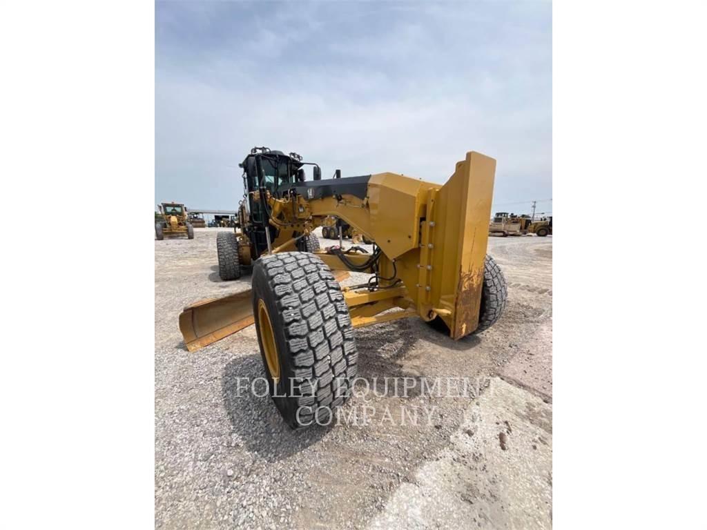 CAT 14M3A Niveleuse
