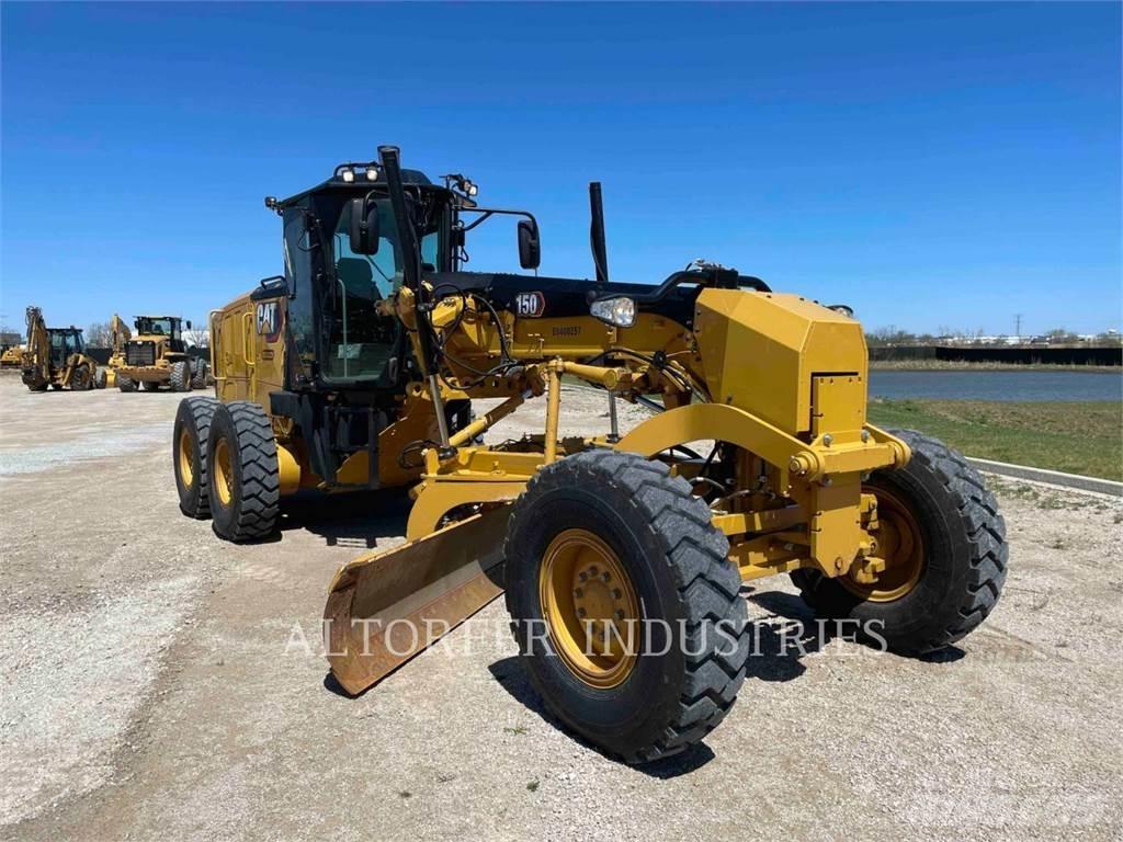 CAT 150-15 Niveleuse