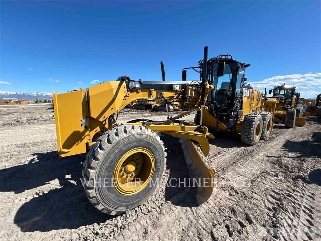 CAT 150 15 Niveleuse