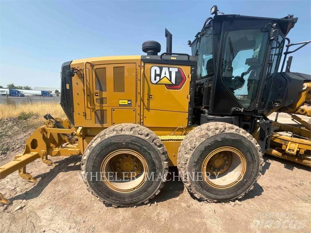 CAT 150 15 Niveleuse