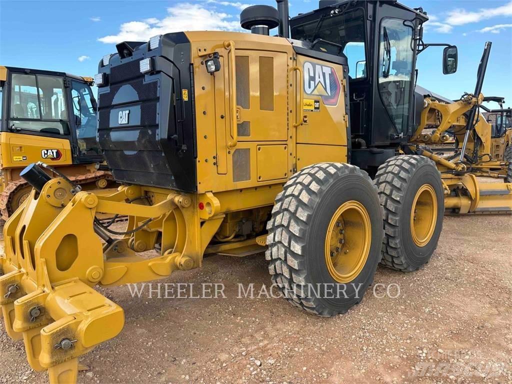CAT 150 15 Niveleuse