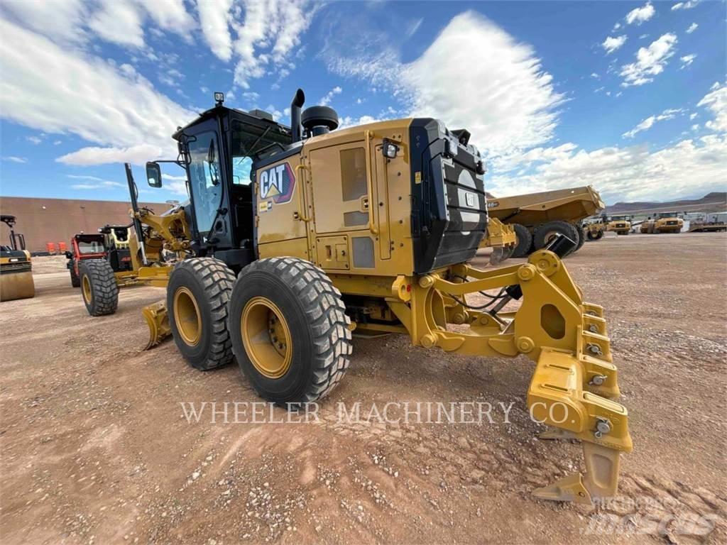 CAT 150 15 Niveleuse