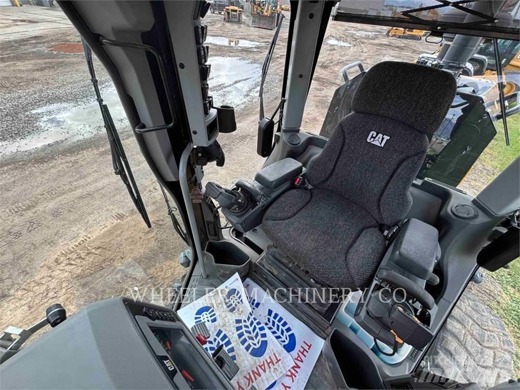 CAT 150 15 Niveleuse