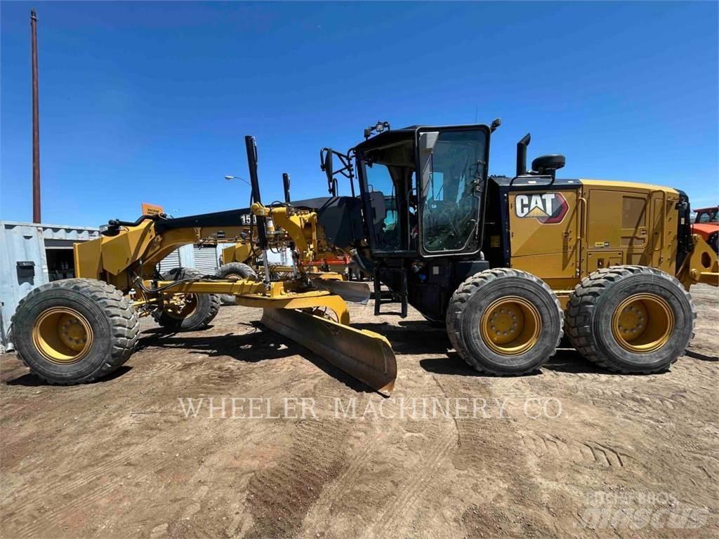 CAT 150 15 Niveleuse